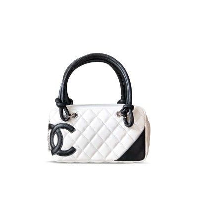 CHANEL CALFSKIN QUILTED SMALL CAMBON BOWLER WHITE BLACK A29792 (21*12*9cm)